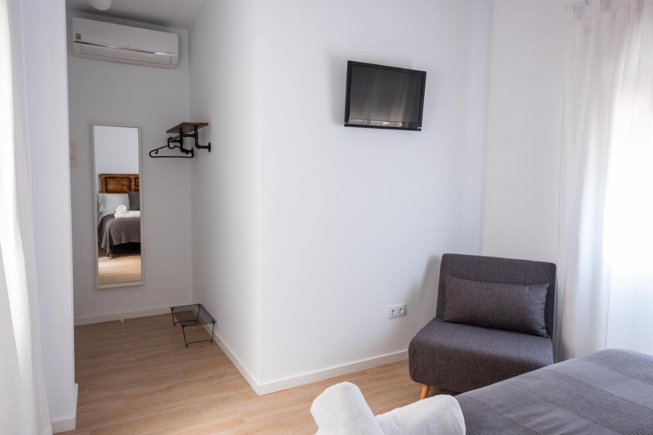 Gomez Rooms Xàtiva Exteriör bild